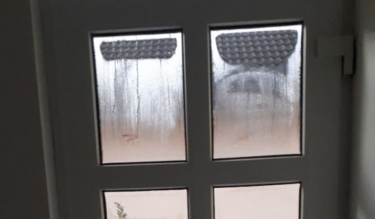 Székesfehérvári ügyfelünk visszajelzése régi ablakok cseréje után